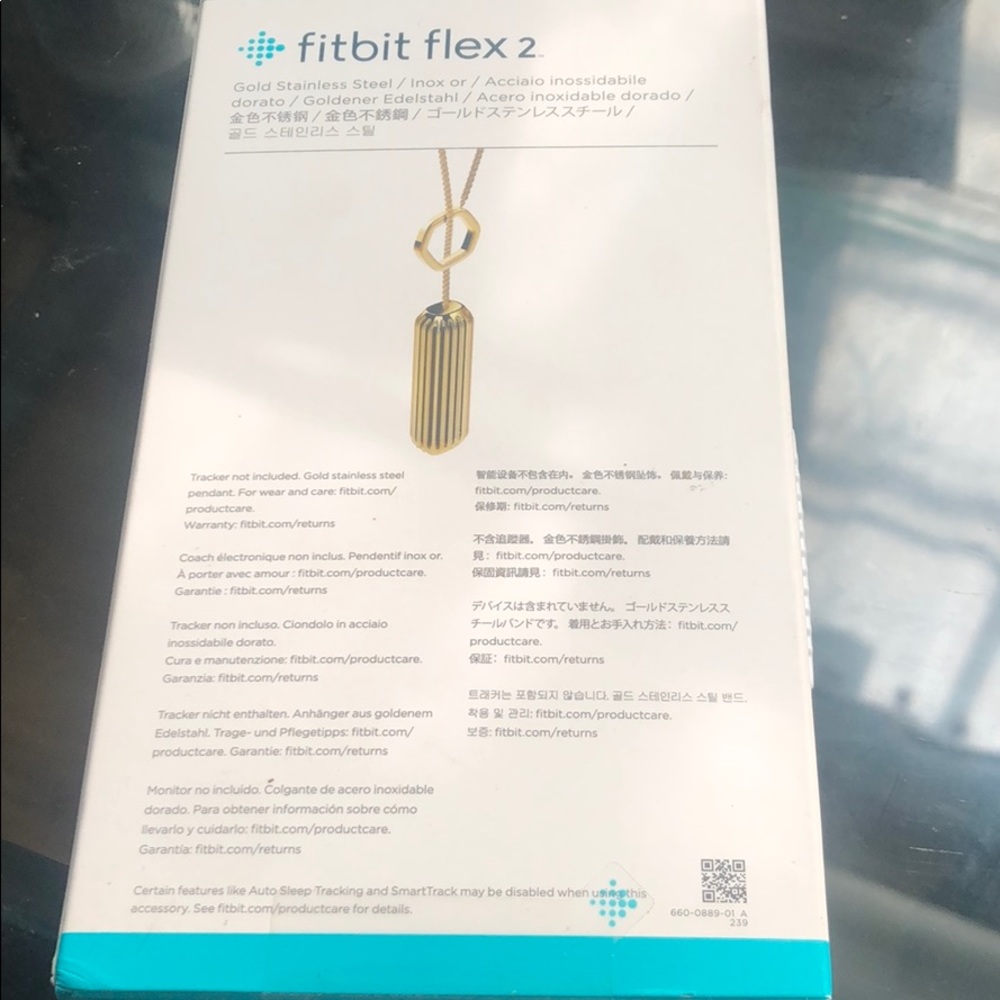 Fitbit Flex 2 Metal Accessory Pendant - Picture 2 of 3